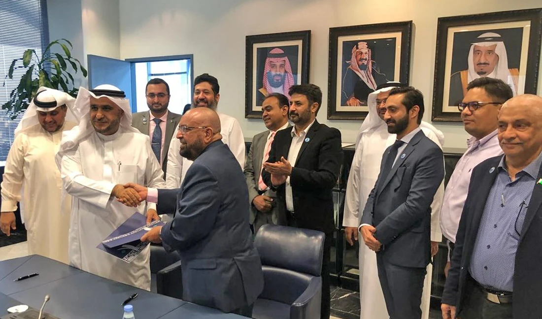 MoU was signed in Jeddah by President KCCI Junaid Esmail Makda and Vice Chairman JCCI Mazen Mohammed Batterjee (Photo courtesy: Karachi Chamber of Commerce & Industry)