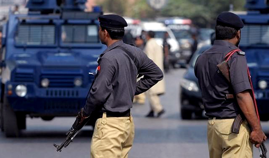 Pakistani police have arrested two insurgents attempting to blow up the main gas pipeline in the central city of Bahawalpur. (AFP/photo)