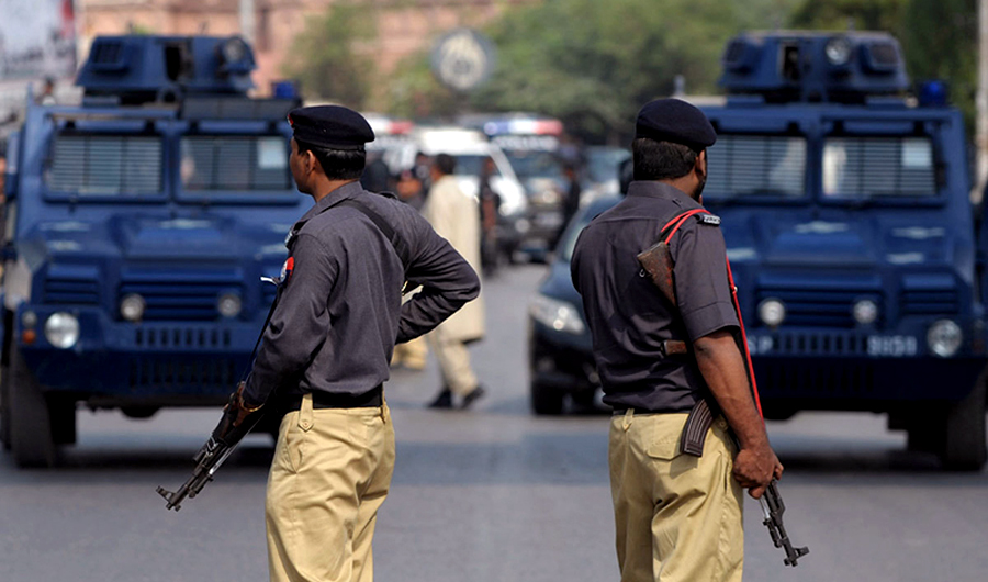 Pakistani police say a bus has hit a rickshaw killing six schoolgirls and driver in the eastern Bhakkar district. (AFP)