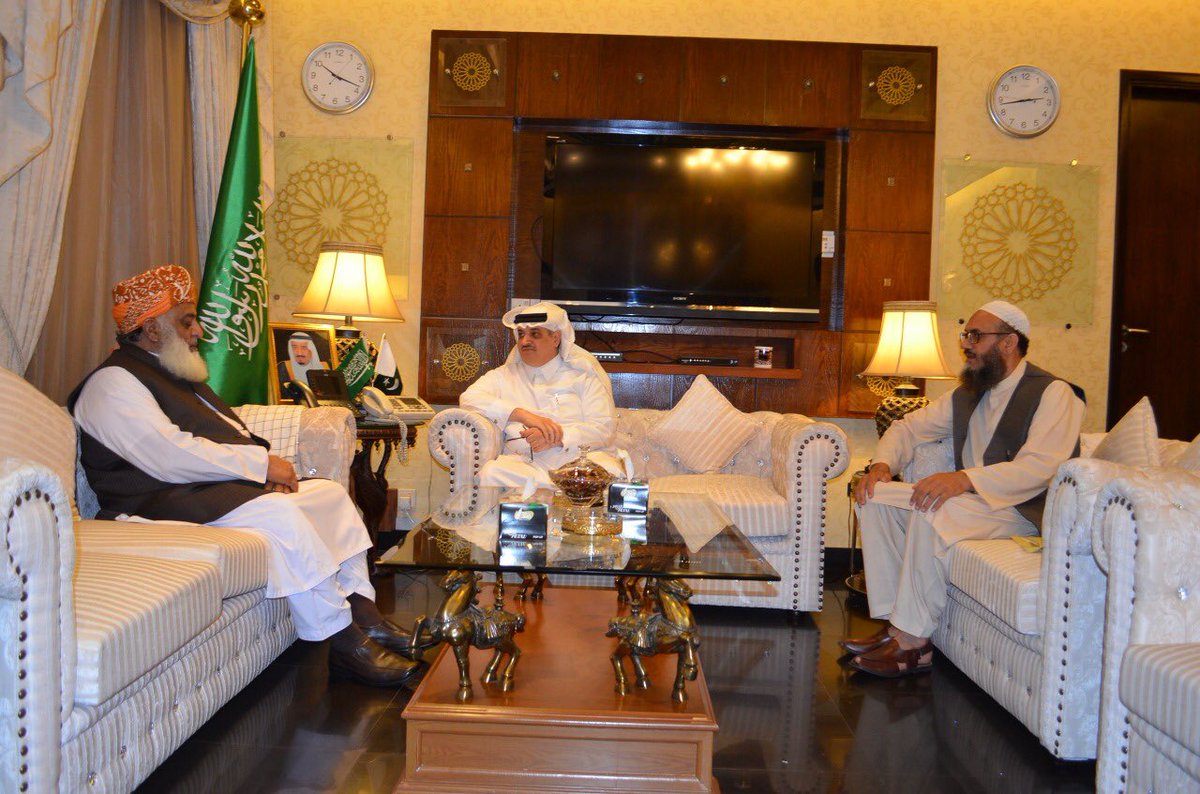 Jamiat Ulema-e-Islam-Fazl (JUI-F) chief Maulana Fazlur Rehman meets Nawaf bin Said Al-Malki, Ambassador of Saudi Arabia, at the Saudi embassy in Pakistan on April 22, 2019 in Islamabad – (Photo by Saudi Embassy)