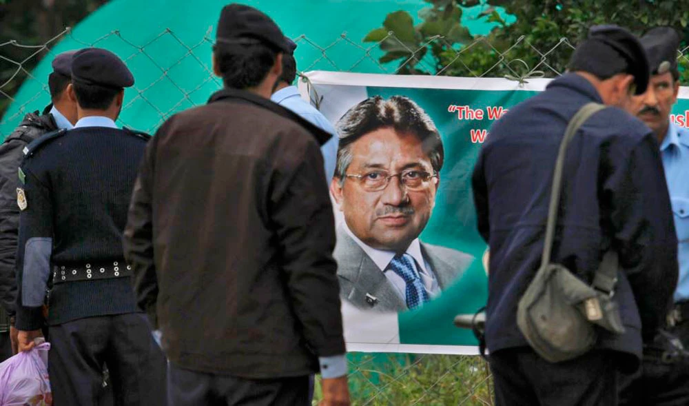 This file photo shows Pakistani Police outside former Pakistani president Pervez Musharraf’s house in Islamabad. On Monday April 01, 2019, Supreme Court Chief Justice Asif Saeed Khosa said that Musharraf would lose his right of defense in a treason case against him if he did not appear before a special court on May 2, 2019. (AP/File)
