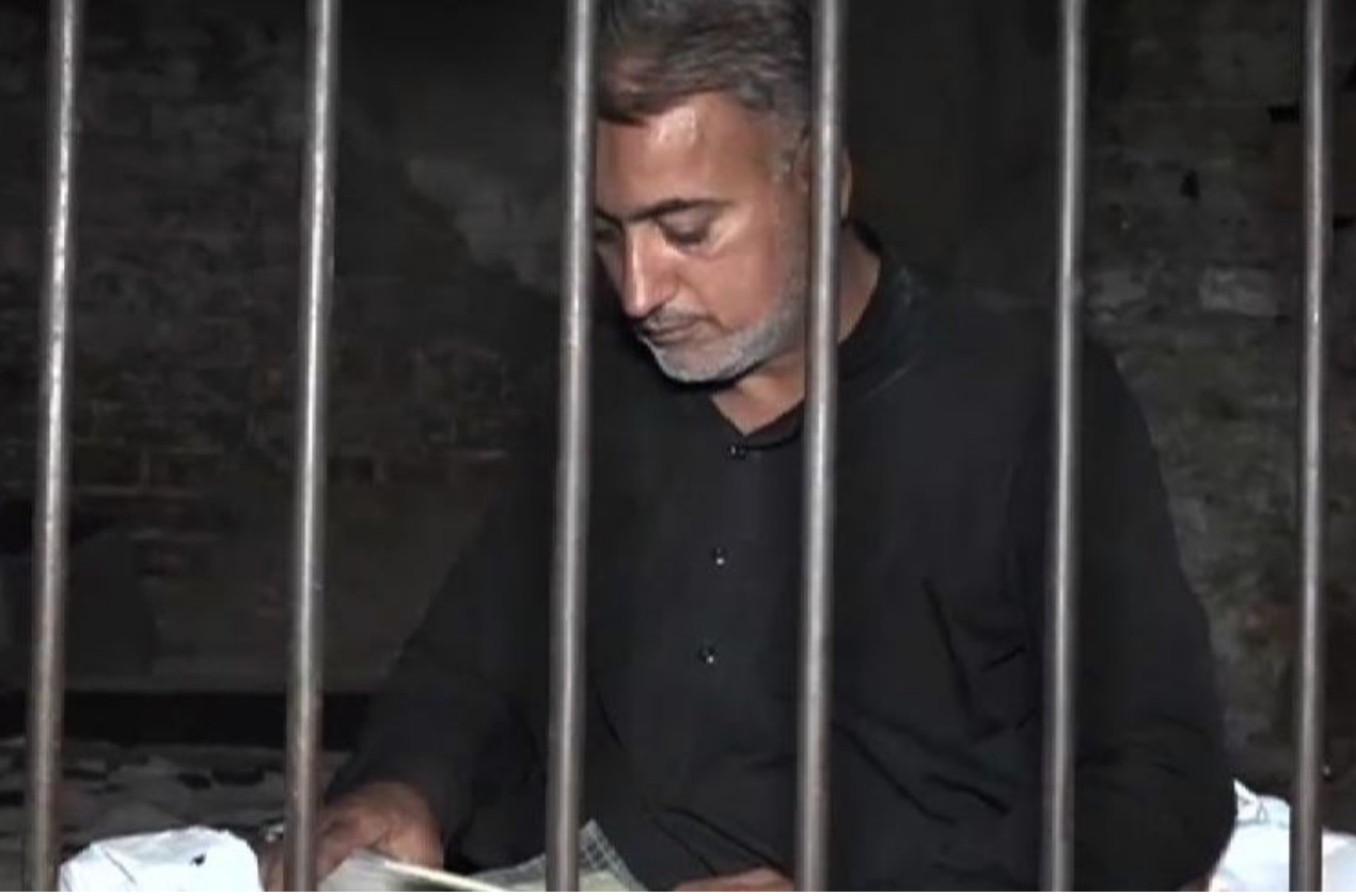 A doctor in Pakistan has been arrested on suspicion of infecting at least 90 people with HIV using a contaminated syringe. (Courtesy Samaa)