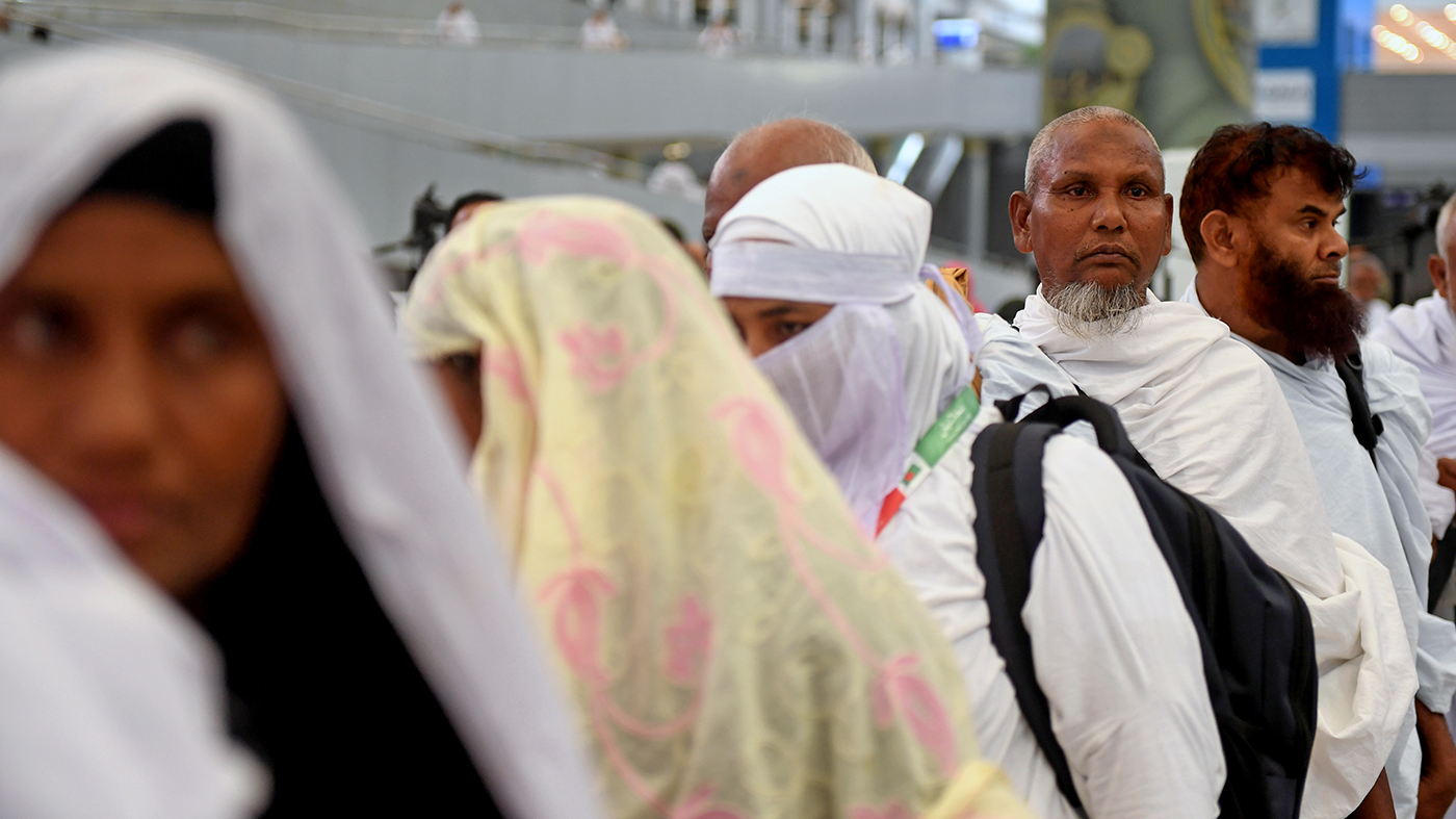 Muslim pilgrims queue for passport control at King Abdulaziz International Airport in Jeddah on July 7, 2019, prior to the annual Hajj pilgrimage in the holy city of Mecca. (AFP)