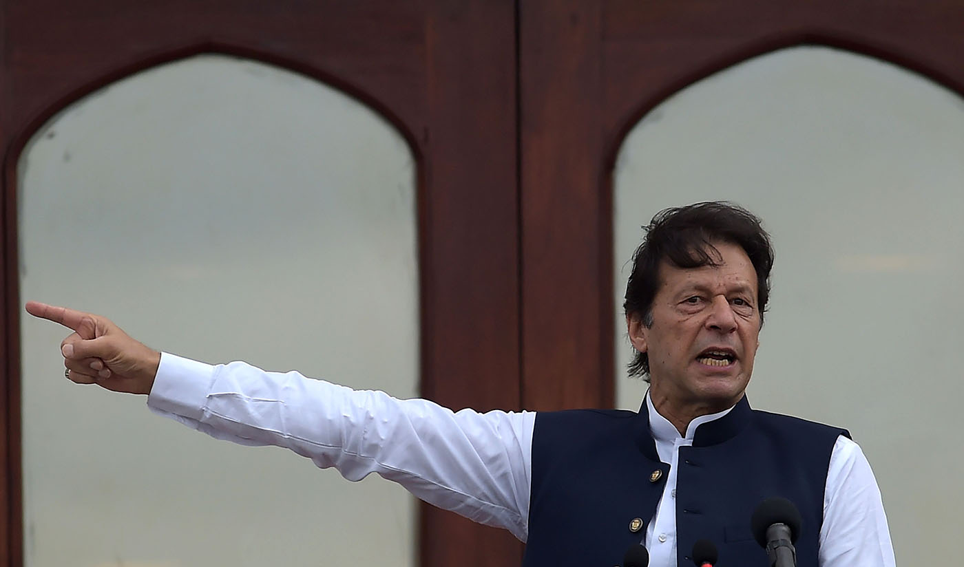 Pakistan's Prime Minister Imran Khan addresses the nation outside the Prime Minister Secretariat building in Islamabad on August 30, 2019. (AFP)
