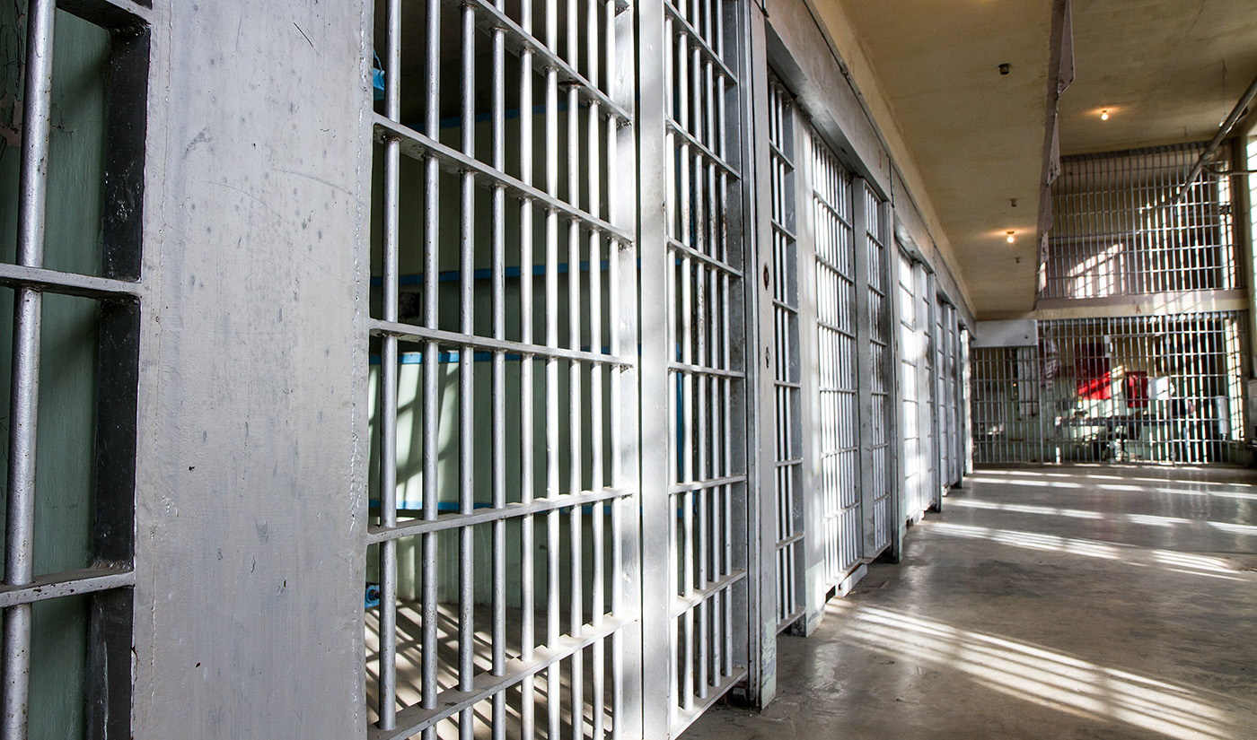 According to an official count, there are roughly 3,400 Pakistani prisoners in Saudi prisons. (Shutterstock)