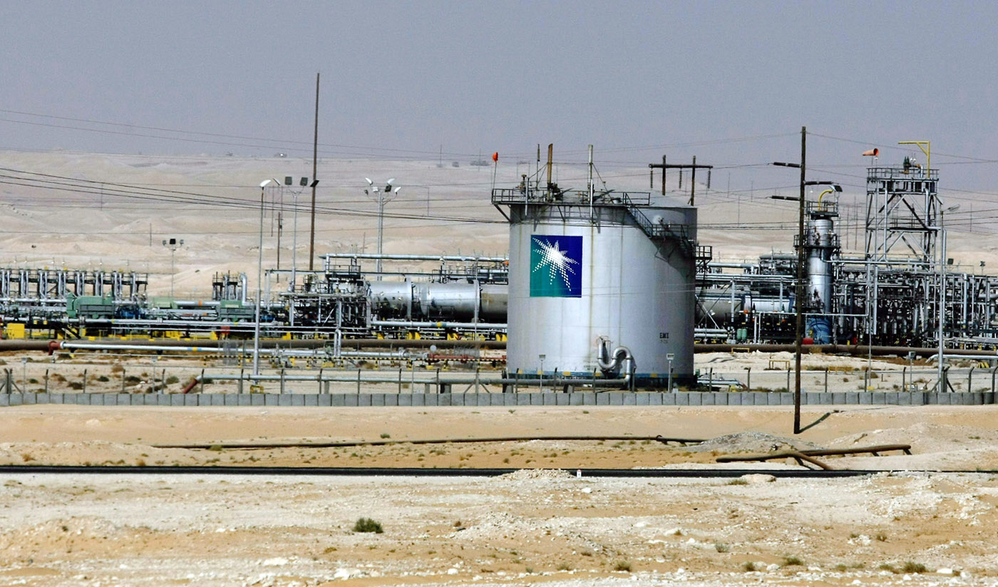 A general view shows the Saudi Aramco oil facility in Dammam city, 450 kms east of the Saudi capital Riyadh on Nov. 23, 2007. (AFP/File)