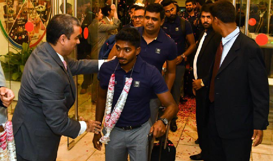 Sri Lankan cricketers arrive in Karachi. (Photo Courtesy: PCB/Twitter)
