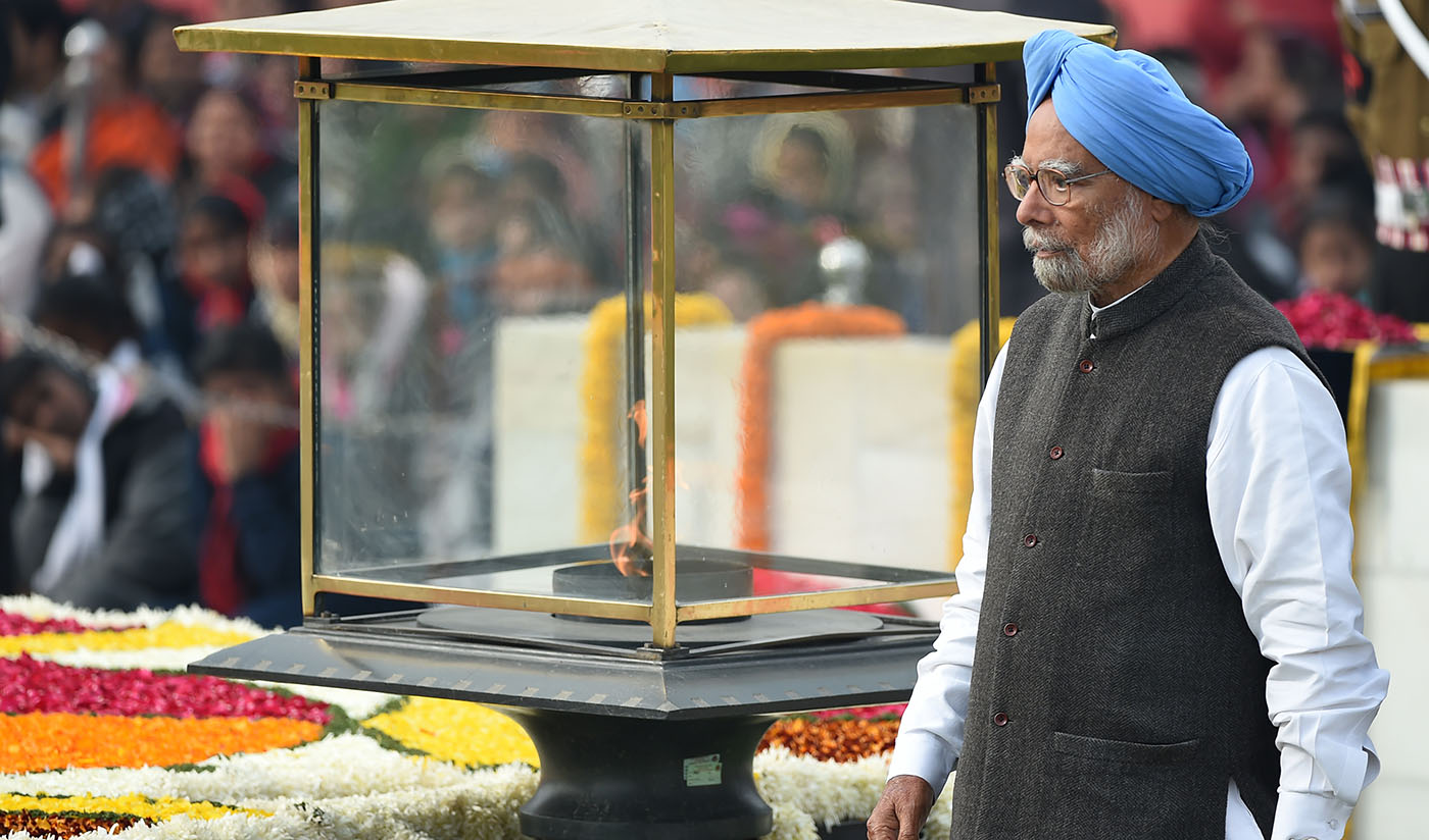 On Thursday, former prime minister Manmohan Singh accepted an invitation by Chief Minister of Indian Punjab Amarinder Singh to participate in an all-party delegation that will be present at the opening ceremony of the Kartarpur corridor in Pakistan. (AFP/File)