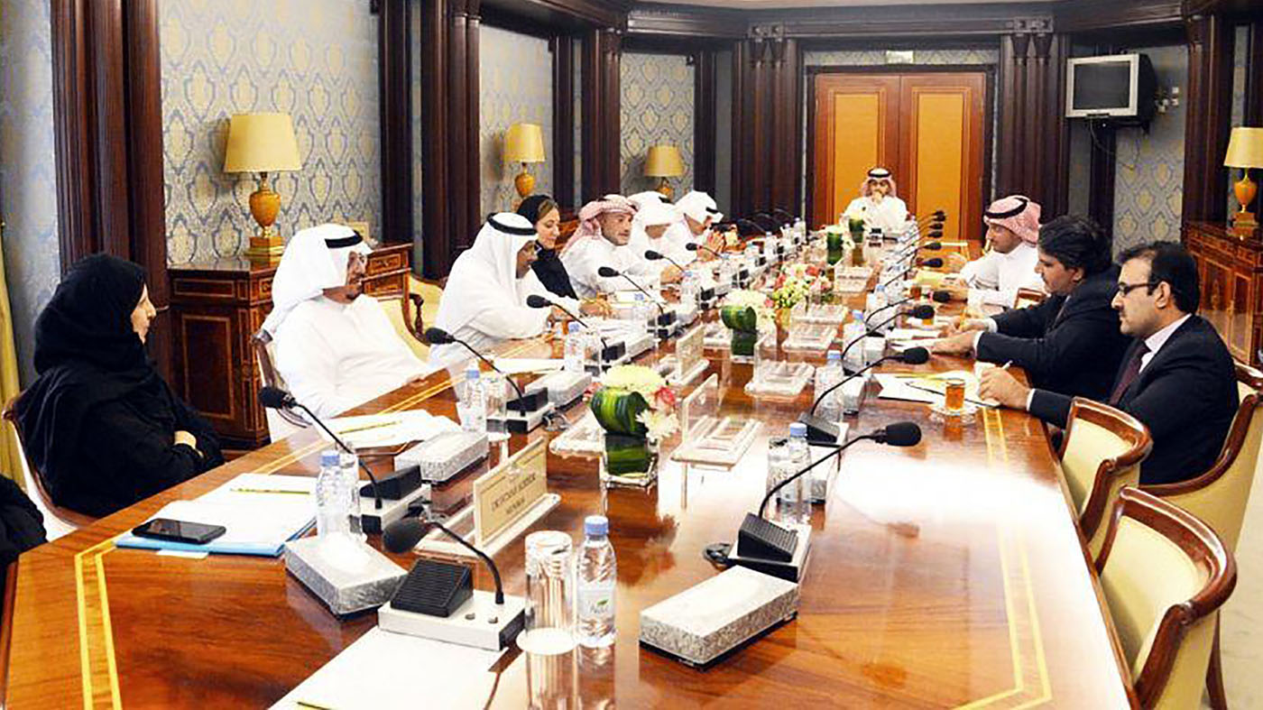 Shura Council Parliamentary Friendship Committee meets Pakistan's ambassador to Saudi Arabia in Riyadh on Oct. 5, 2019. (SPA)