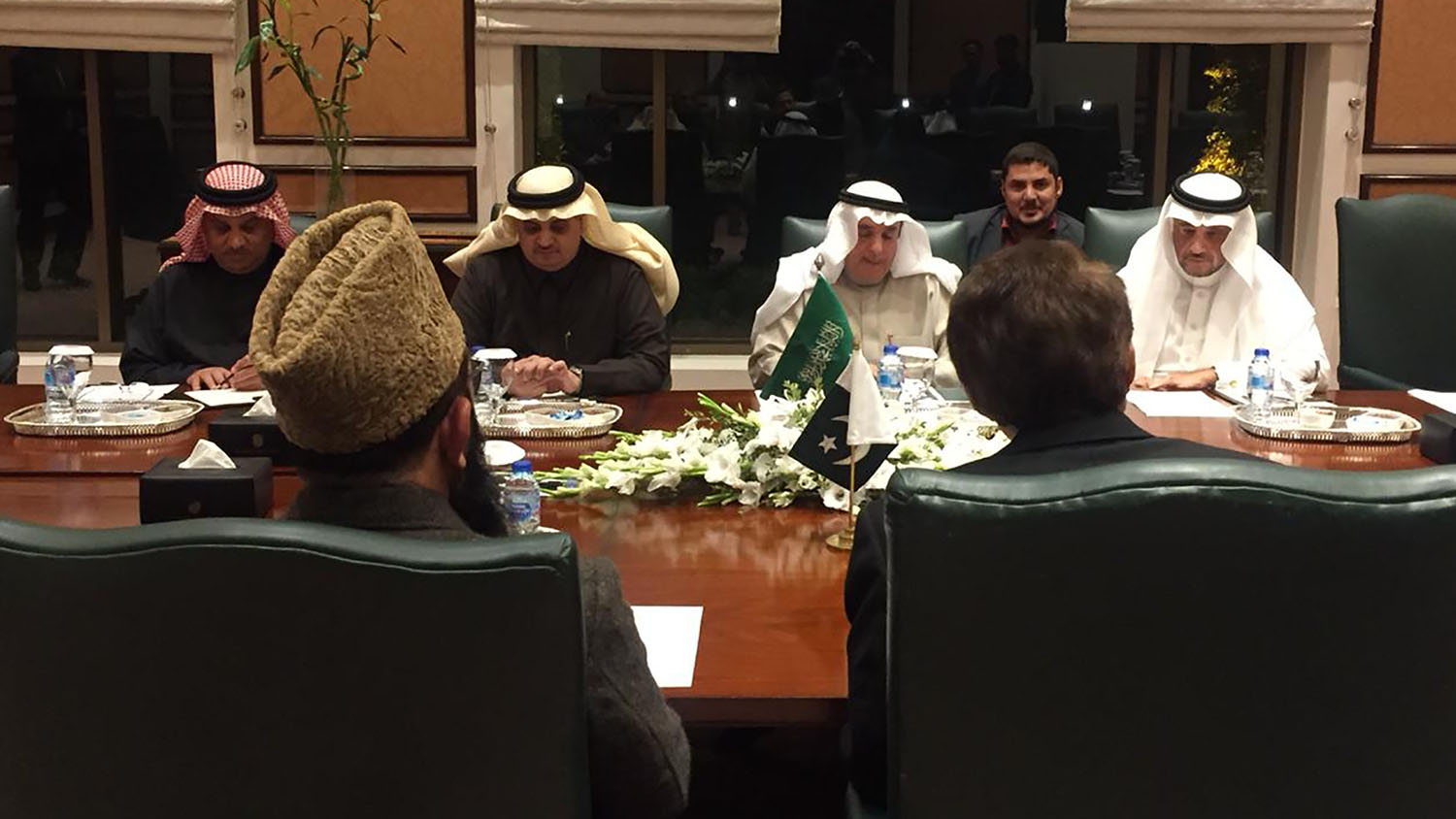 The Saudi Shoura Council delegation meets with members of the Saudi-Pakistani Parliamentary Friendship Committee in Islamabad on Dec. 5, 2019. (AN photo)