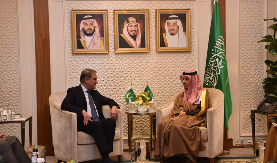 Pakistan’s Foreign Minister Shah Mahmood Qureshi interacting with his Saudi counterpart, Faisal bin Farhan bin Abdullah, in Riyadh. (Photo Courtesy: Foreign Ministry of Pakistan)