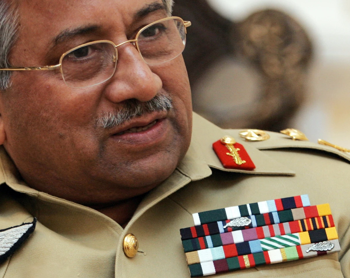 In this photo from Nov. 14, 2006, then Pakistani President Pervez Musharraf talks to reporters at his camp office in Rawalpindi. (AFP)