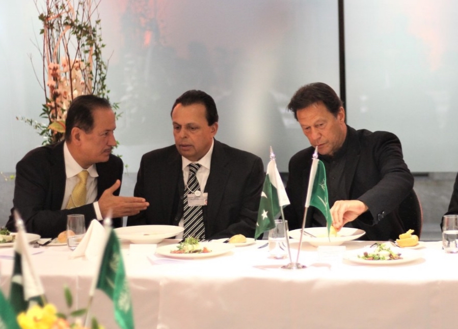 Prime Minister of Pakistan, Imran Khan, with Dubai-based businessman Imran Chaudhry (Centre) and Hussain Sajwani, Chairman Damac Properties, at a joint dinner hosted at Davos during the World Economic Forum by Dubai based businessman Imran Chaudhry and Saudi businessman Khalid Juffali in Davos, Switzerland on January 22, 2020. (Photo credit: Imran Chaudhry)