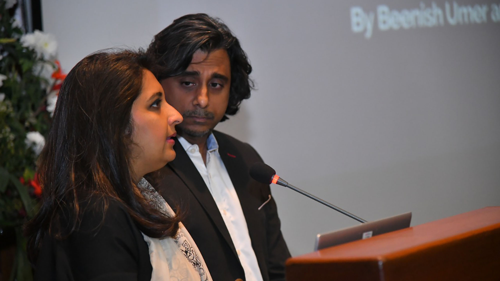 Beenish Umer and Umer Adil talk to supporters gathered at the Aga Khan University (AUK) in Karachi on Feb. 16, 2020. (Photo courtesy: AUK)