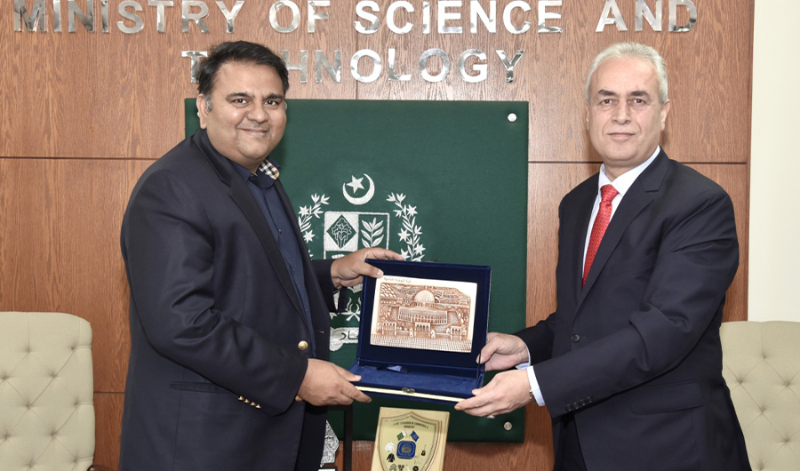 Science Minister Chaudhry Fawad Hussain meets with Palestine's Ambassador Ahmed Rabei in Islamabad on March 9, 2020. (Photo courtesy: Palestinian Embassy)