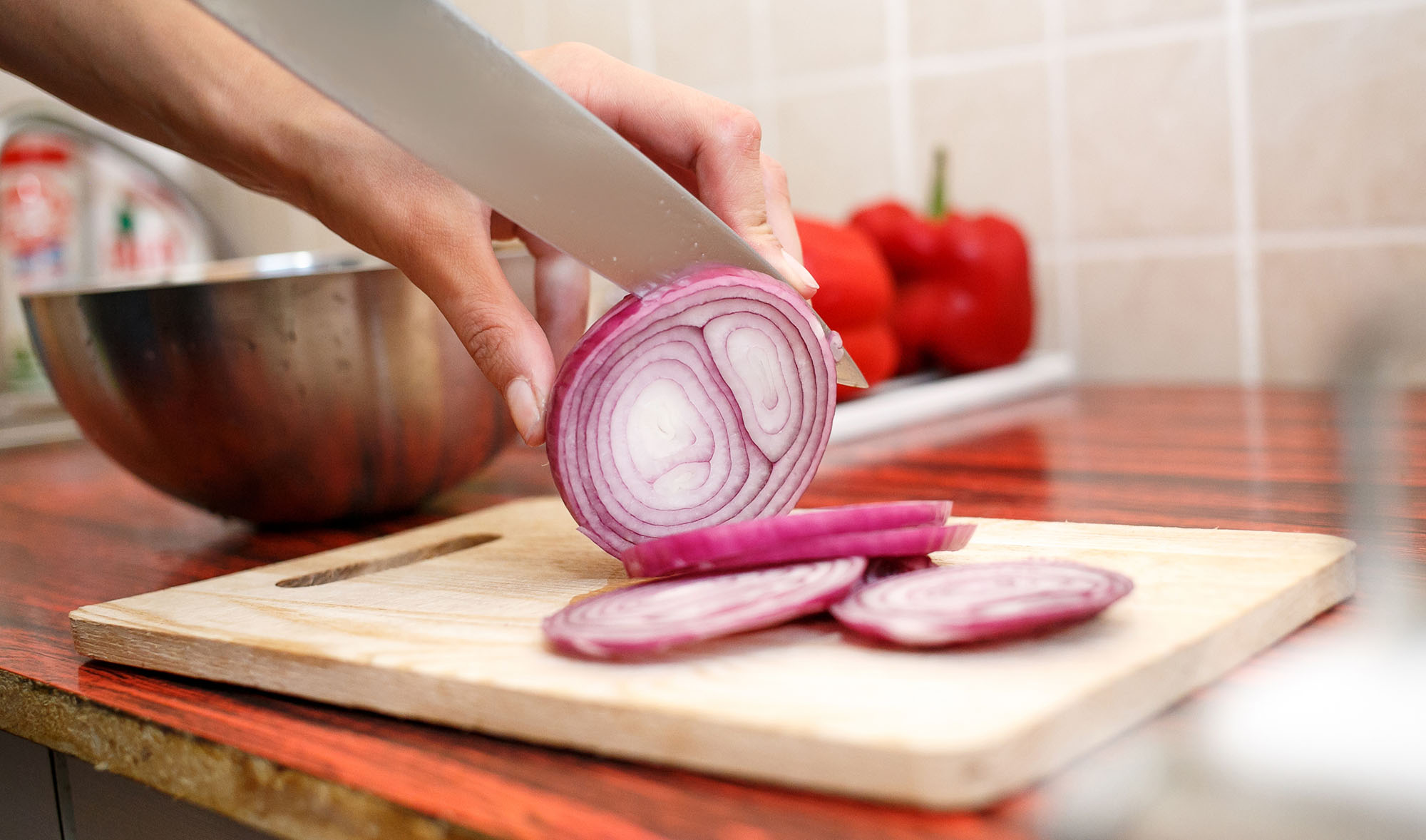 Onions top the list of well-intentioned home remedy counsels as powerful antiviral actors. (Shutterstock)