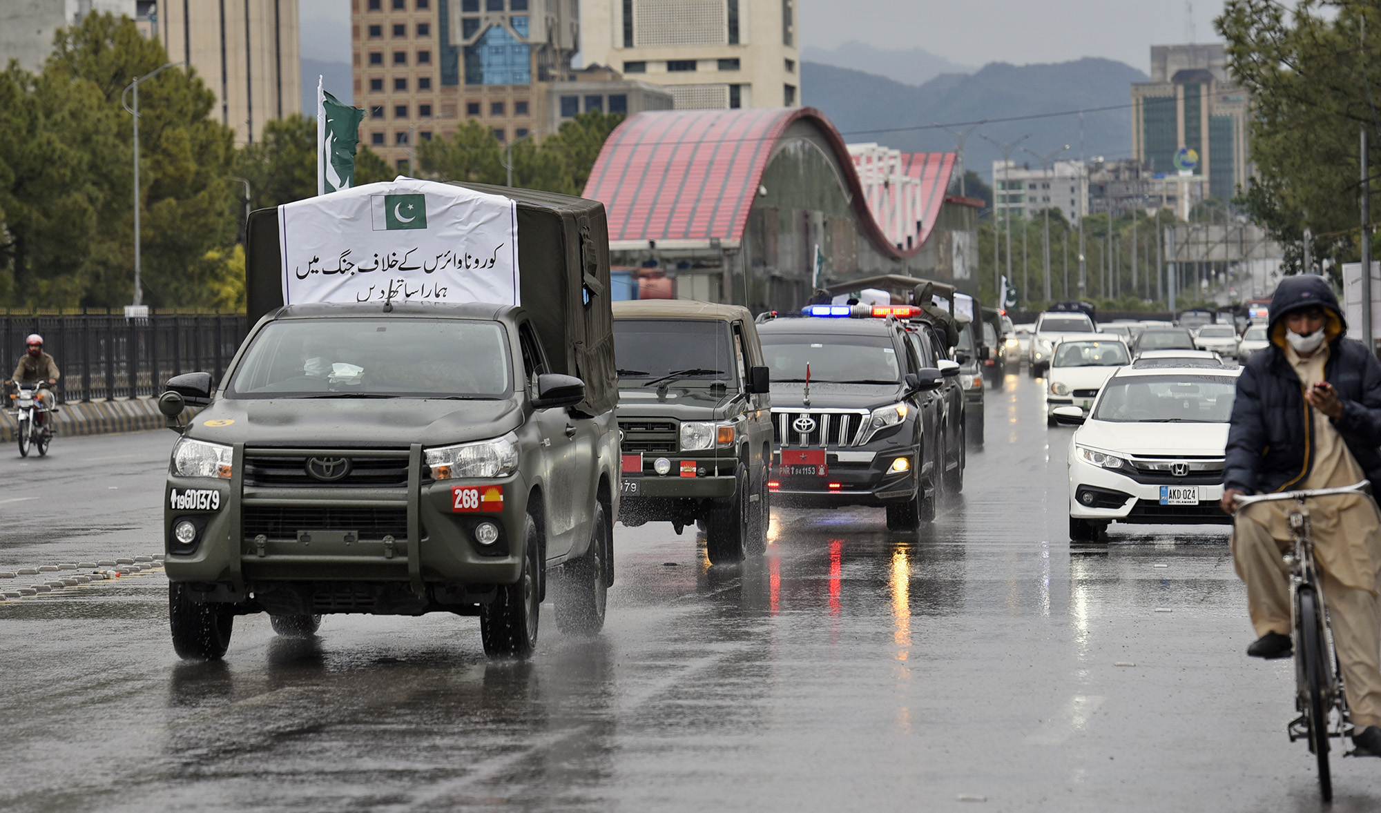Islamabad, Punjab put under lockdown to contain virus spread
