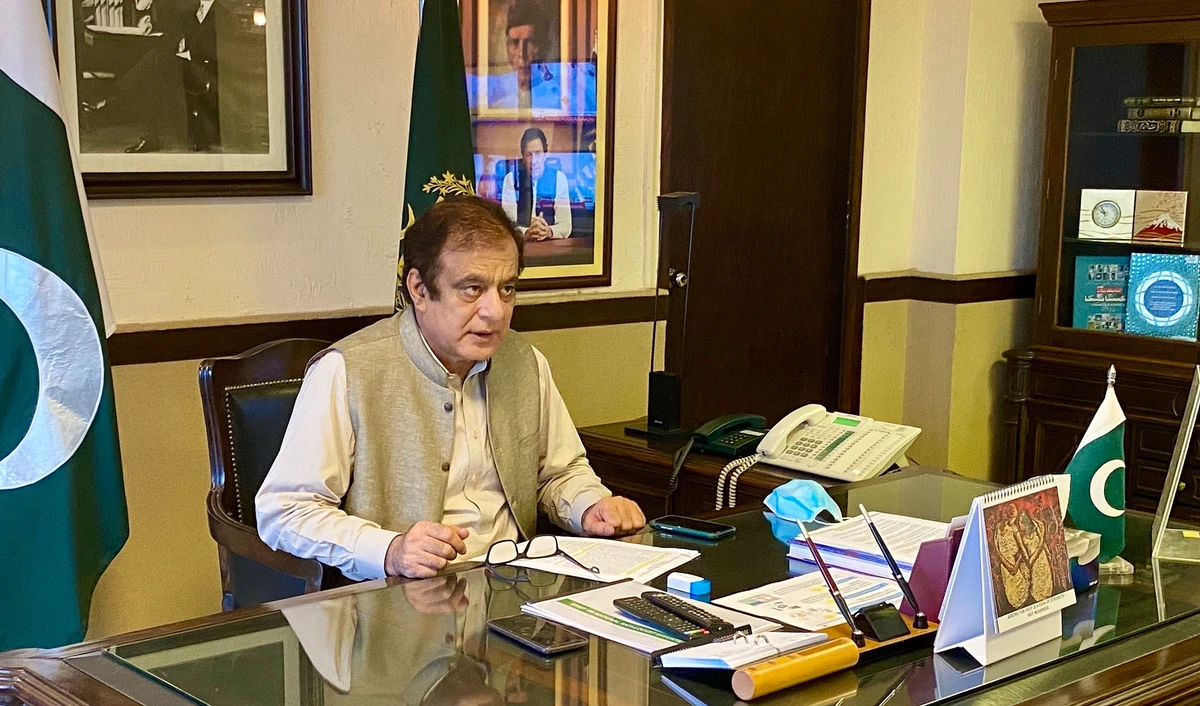 Pakistan’s Minister for Information and Broadcasting Shibli Faraz during an interview with Arab News in Islamabad on May 14, 2020. (AN photo)