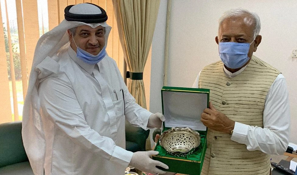 Saudi Ambassador Nawaf bin Saeed Al-Malki calls on Pakistan’s Minister for Aviation Ghulam Sarwar Khan in Islamabad on June 25, 2020. (Photo courtesy: Aviation Division of Pakistan)