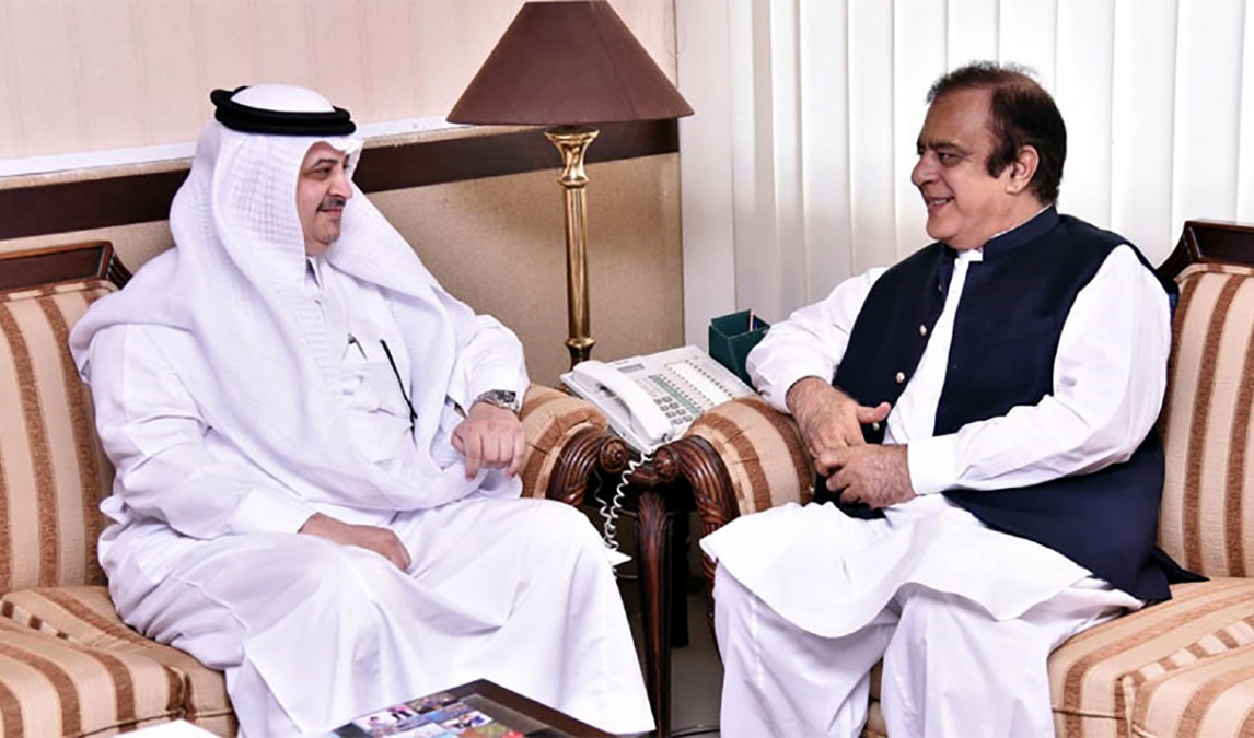 Information minister Shibli Faraz, right, holding talks with Saudi Ambassador to Pakistan Nawaf bin Saeed Al-Malki, in Islamabad on Aug. 21, 2020. (Radio Pakistan)