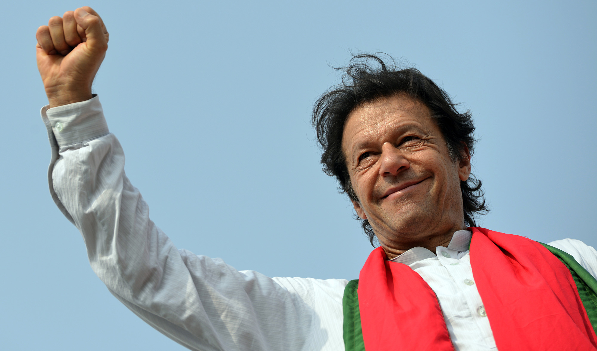 Pakistani opposition politician Imran Khan gestures to supporters during an anti-government protest in Islamabad on Aug. 21, 2014. (AFP/File)