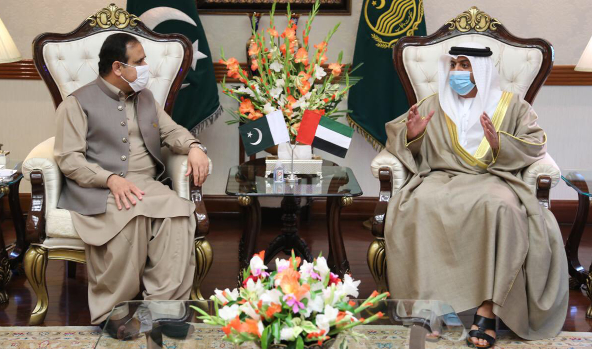 Hamad Obaid Al-Zaabi, the UAE ambassador to Pakistan, meets with Punjab Chief Minister Sardar Usman Buzdar in Lahore on Friday, Aug. 28, 2020. (Photo courtesy of UAE Embassy via AN)
