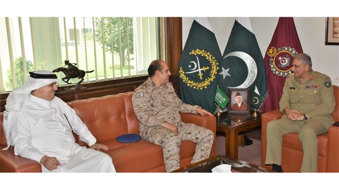 Major General Talal Abdullah Al-Otaibi, center, and Saudi ambassador to Pakistan Nawaf Saeed Al-Malkiy, left, are seen here in a meeting with Pakistan Army Chief General Qamar Javed Bajwa, right, in Rawalpindi on Sept. 12, 2019. (Photo courtesy:ISPR)