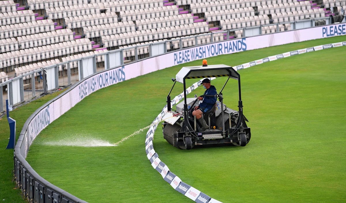 A super sopper is used to remove rainwater from the field ahead of the fifth day of the second cricket Test match between England and Pakistan, at the Ageas Bowl in Southampton, England, Monday, Aug. 17, 2020. (Pool via AP)