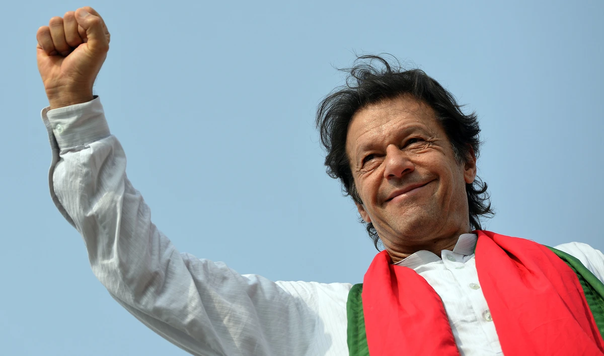 Pakistani opposition politician Imran Khan gestures to supporters during an anti-government protest in Islamabad on Aug. 21, 2014. (AFP/File)