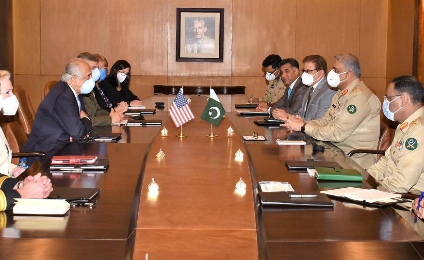 United States special envoy for peace in Afghanistan Zalmay Khalilzad in a meeting with Pakistan army chief General Qamar Javed Bajwa in Rawalpindi, Pakistan on September 14, 2020. (Photo courtesy: Pakistan army)