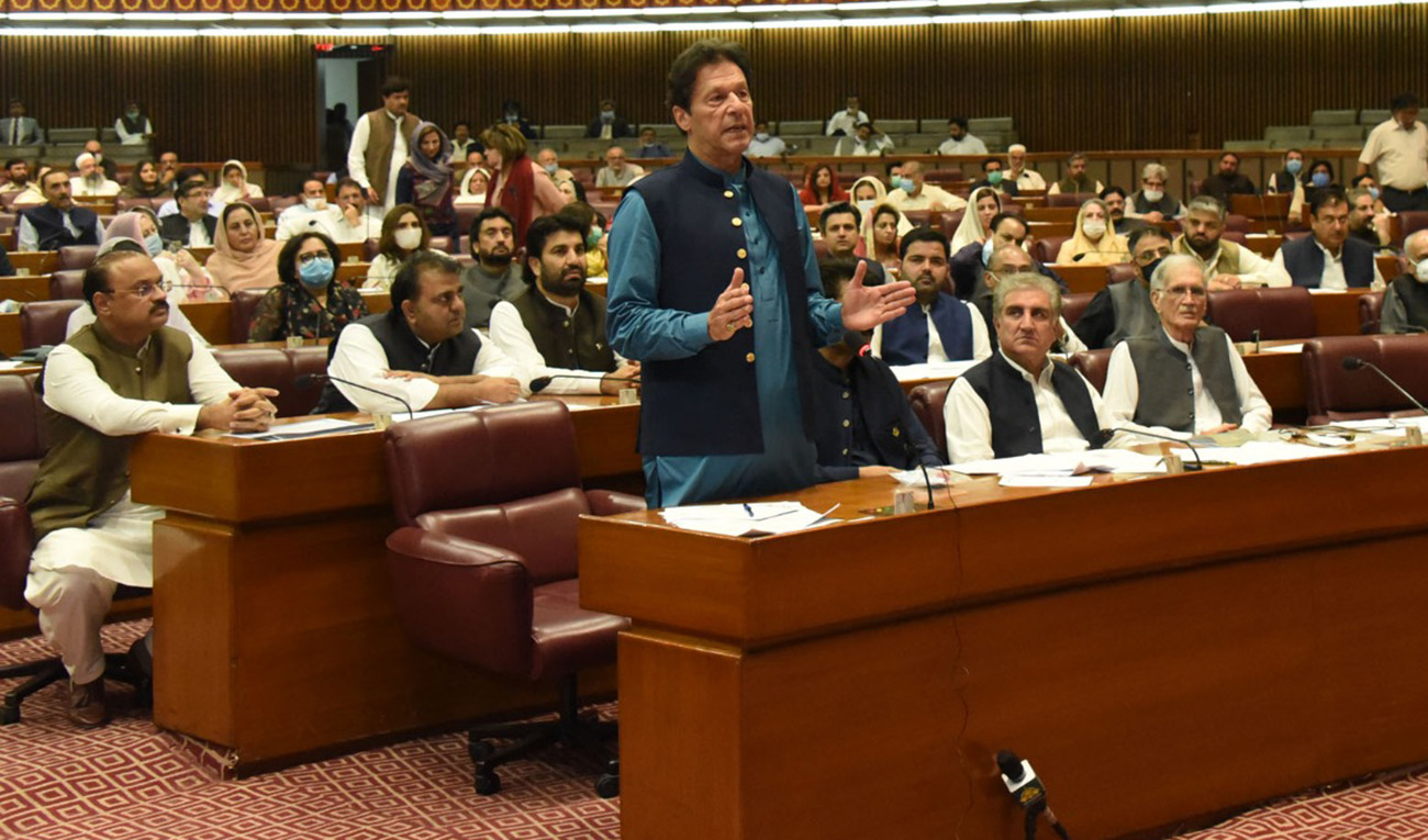 Pakistan Prime Minister Imran Khan, center, speaks during a session at National Assembly in Islamabad on Sept. 16, 2020. (Photo courtesy: @NAofPakistan/Twitter)