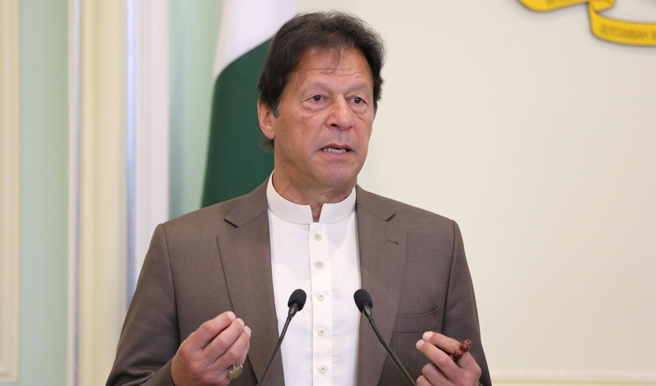 Pakistan's Prime Minister Imran Khan speaks during a joint news conference with Malaysia's Prime Minister Mahathir Mohamad (not pictured) in Putrajaya, Malaysia, February 4, 2020. (REUTERS/File)