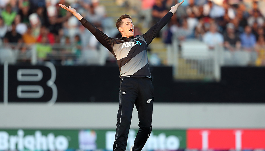 New Zealand’s paceman Mitchell Santner shouts an unsuccessful appeal during the first T20 international cricket match between New Zealand and Pakistan at Eden Park in Auckland on December 18, 2020. (AFP)
