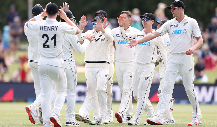 New Zealand players celebrate Pakistan's Fawad Alam being caught during day four of the second international cricket Test match between New Zealand and Pakistan at Hagley Oval in Christchurch on January 6, 2021. (AFP)