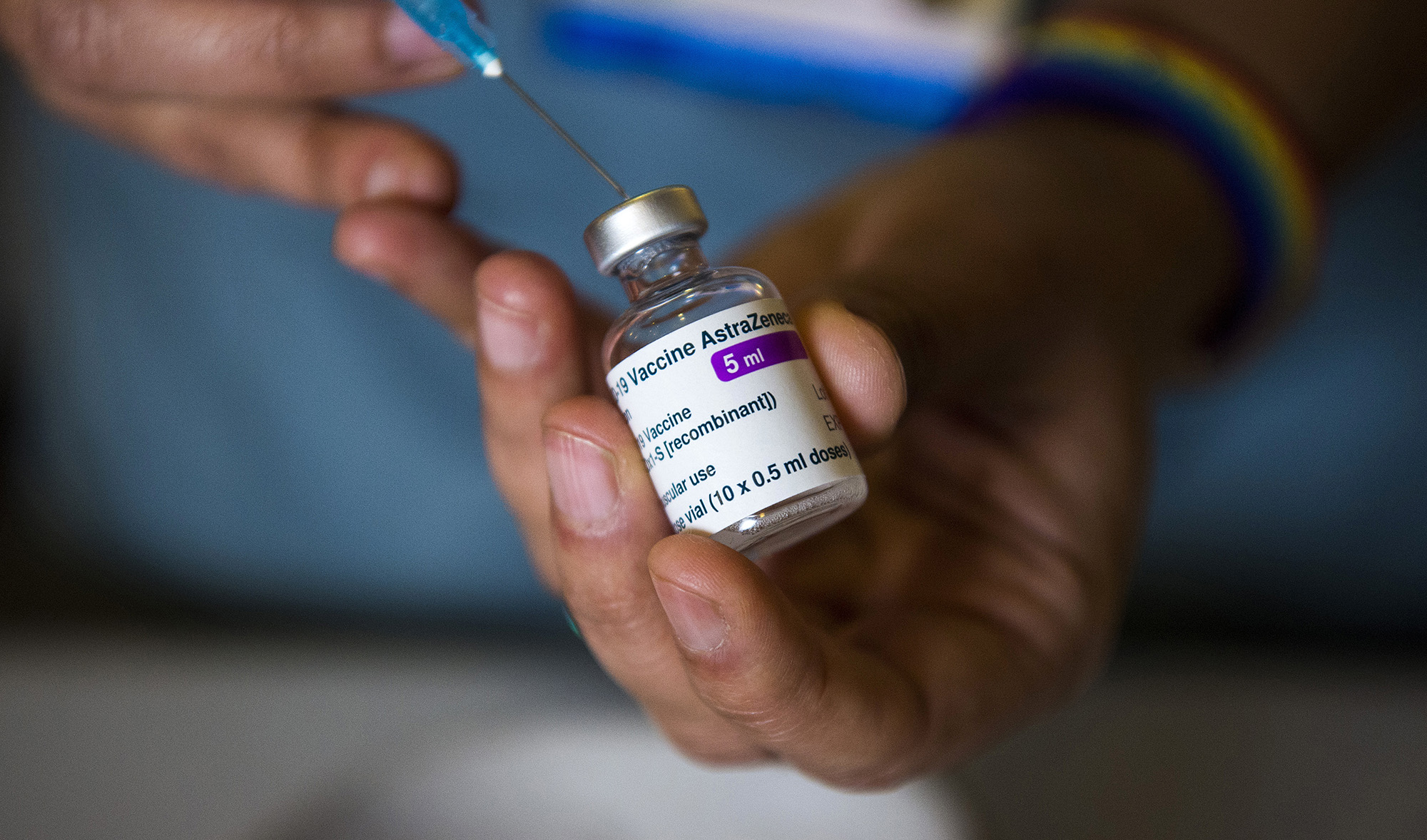 A doctor prepares to administer the Oxford University/AstraZeneca COVID-19 vaccine, at the Sunrise Care Home in Sidcup, south east London on Jan. 7, 2021. (AFP)