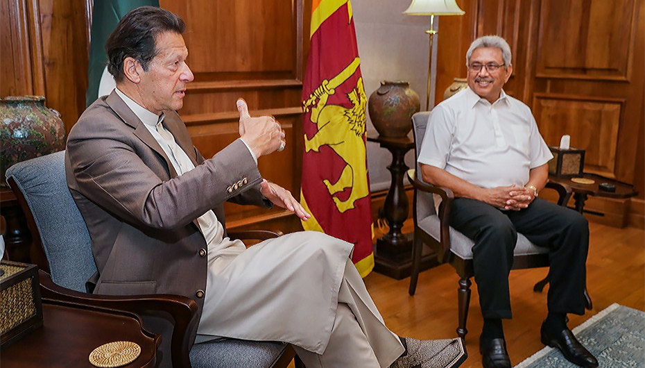Sri Lankan President Gotabaya Rajapaksa (R) meets Pakistani Prime Minister, Imran Khan, at Presidential Secretariat in Colombo, Sri Lanka, on February 24, 2021. (Photo courtesy: President of Sri Lanka/Twitter)