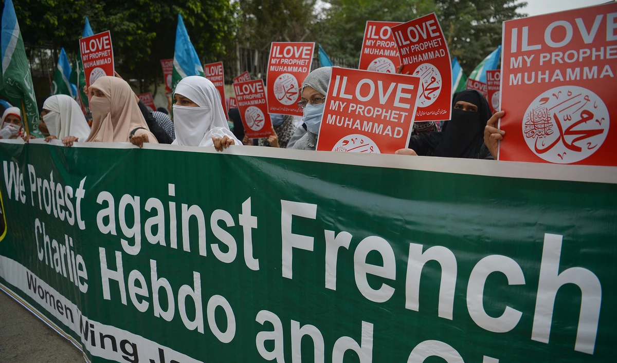Activists of the Jamaat-e-Islami Pakistan women wing take part of anti-French protest in Rawalpindi on November 14, 2020. (AFP/File)