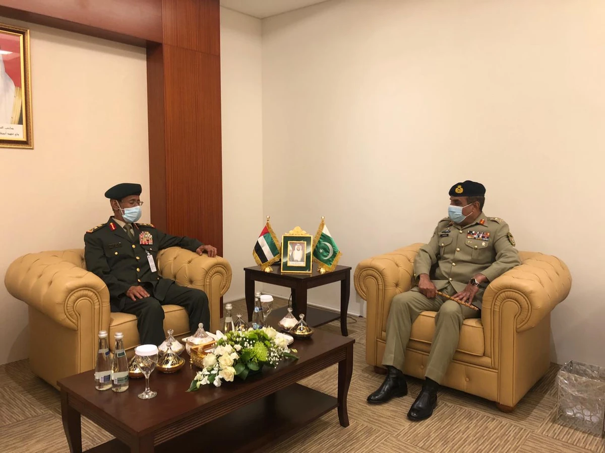 Pakistan's Chairman of the Joint Chiefs of Staff Gen. Nadeem Raza, right, meets UAE Armed Forces Chief of Staff Lt. General Hamad Mohammed Thani Al-Rumaithi in Abu Dhabi on February 22, 2021. (WAM)
