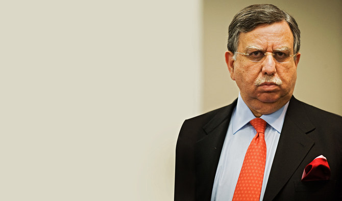 Pakistani Finance Minister Shaukat Tarin waits to make remarks at the conclusion of the US-Pakistan Trade and Investment Council meeting with in Washington on April 27, 2009. (AFP/File)