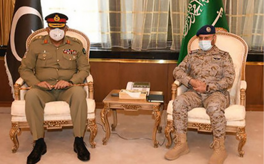 Pakistan's Chief of Army Staff, General Qamar Javed Bajwa (left) meets Saudi military chief of staff, Lt. Gen. Fayyad bin Hamed Al-Ruwaili in Riyadh on May 5, 2021. (Photo courtesy: ISPR)
