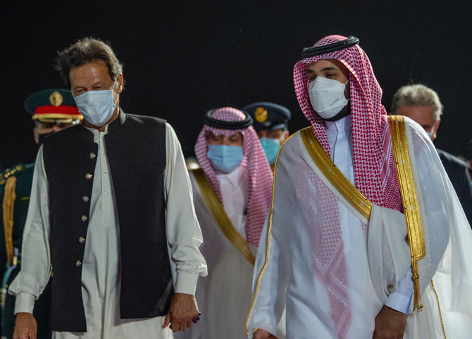 Pakistani Prime Minister Imran Khan (L) with Saudi Arabia's Crown Prince Mohammed bin Salman (R) in Jeddah, Saudi Arabia May 8, 2021. (Photo courtesy: SPA)