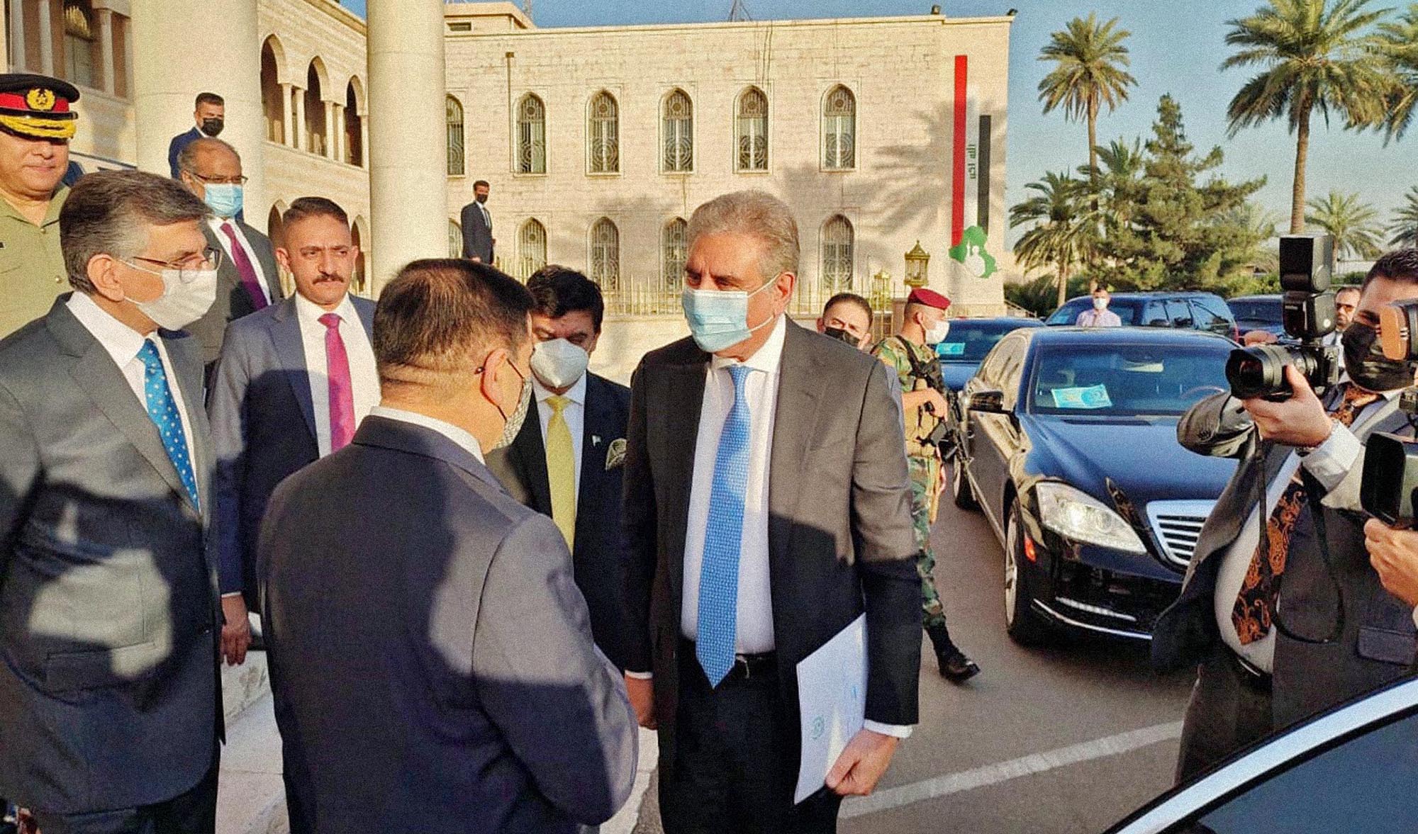 Pakistan Foreign Minister Shah Mahmood Qureshi received by Iraqi Defense Minister Juma Inad at his office in Baghdad on May 30, 2021. (Photo courtesy: Pakistan's foreign office)