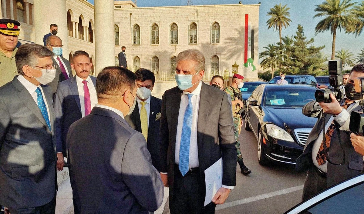 Pakistan Foreign Minister Shah Mahmood Qureshi received by Iraqi Defense Minister Juma Inad at his office in Baghdad on May 30, 2021. (Photo courtesy: Pakistan's foreign office)