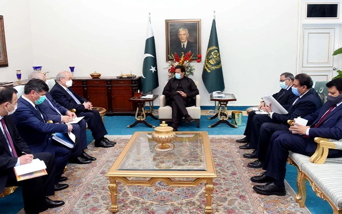 Foreign Minister of Uzbekistan, H.E. Dr. Abdulaziz Kamilov (first to left) calls on Pakistan's Prime Minister, Imran Khan (center) in Islamabad, Pakistan, on March 10, 2020. (Photo courtesy: PID)