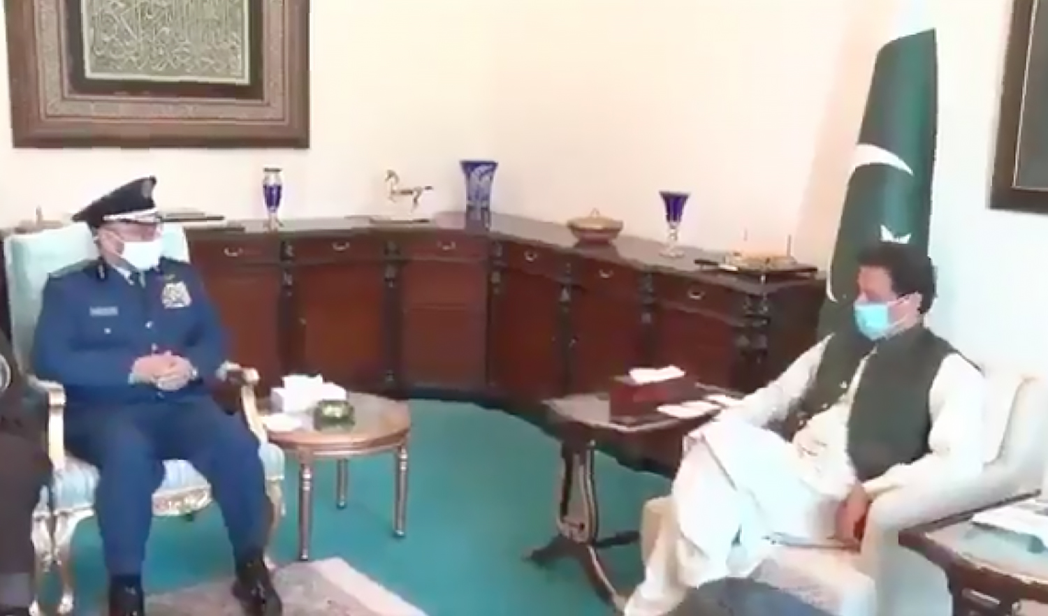 The Chief of General Staff of the Armed Forces of Saudi Arabia, General Fayyadh bin Hameed Al-Rowailly (left) calls on Pakistan Prime Minister Imran Khan in Islamabad on August 16, 2021. (Photo courtesy: PMO Office)