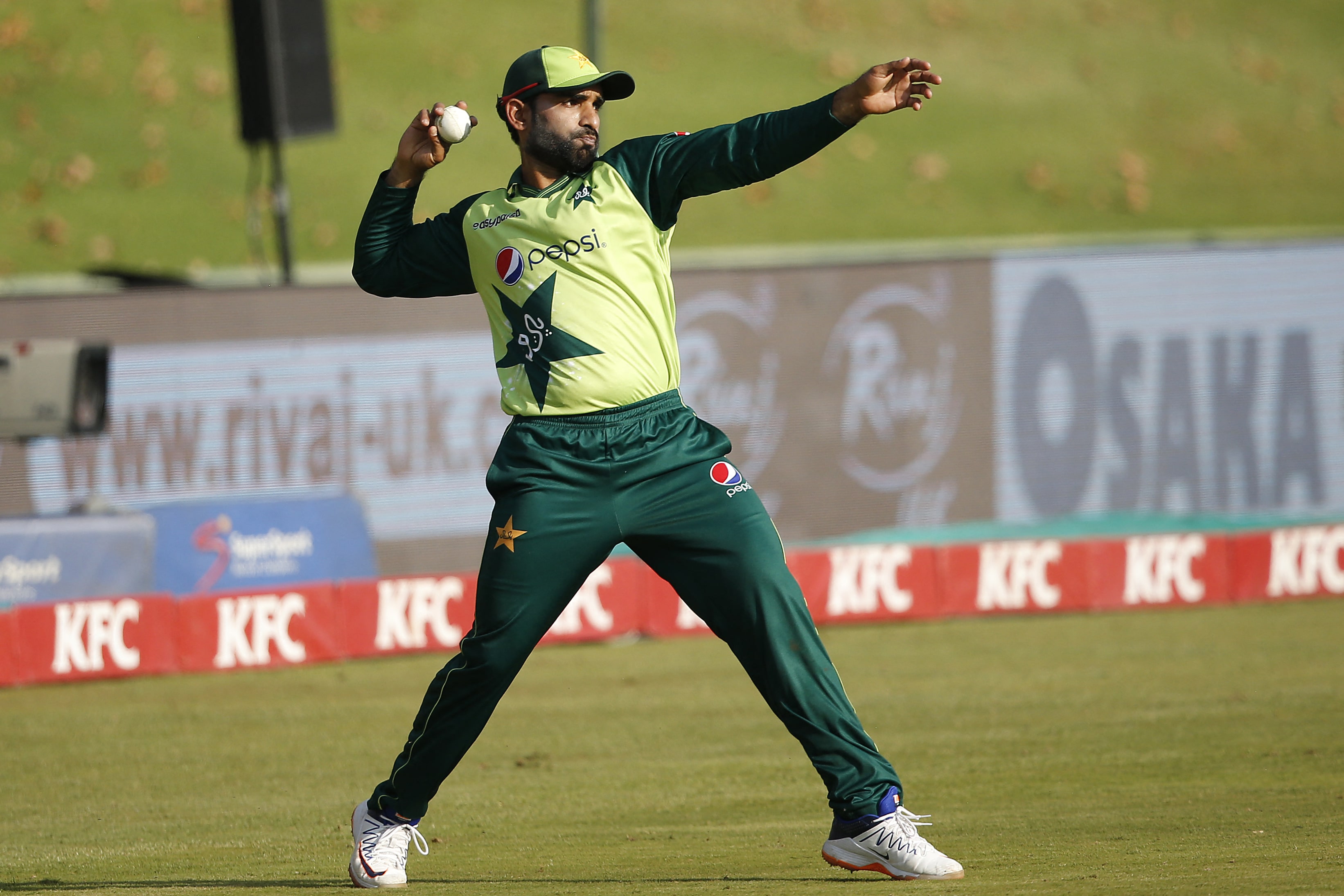 Pakistan's Asif Ali throws the ball during the third Twenty20 international cricket match between South Africa and Pakistan at SuperSport Park in Centurion on April 14, 2021. (AFP)