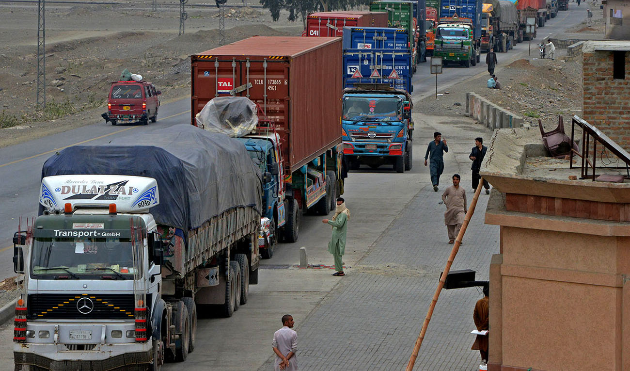 Trucks and other vehicles travel in the mountainous area near Torkham, close to the Pakistan-Afghanistan border on March 21, 2017. (AFP/File)