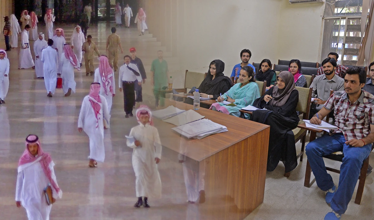 The combination shows Pakistani students attend a class at Quaid-i-Azam University in Islamabad, right, and Saudi students at King Saud University in Riyadh. (AFP photos)