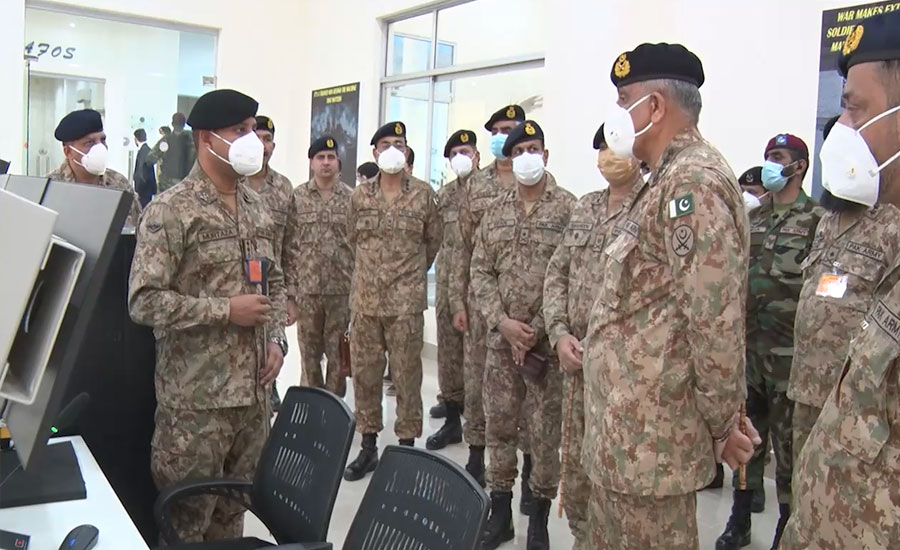 Pakistan's Army Chief General Qamar Javed Bajwa (2R) witnesses the commissioning of an advanced Chinese tank into the army’s strike formation in Gujranwala, Pakistan, on October 12, 2021. (Photo courtesy: ISPR)