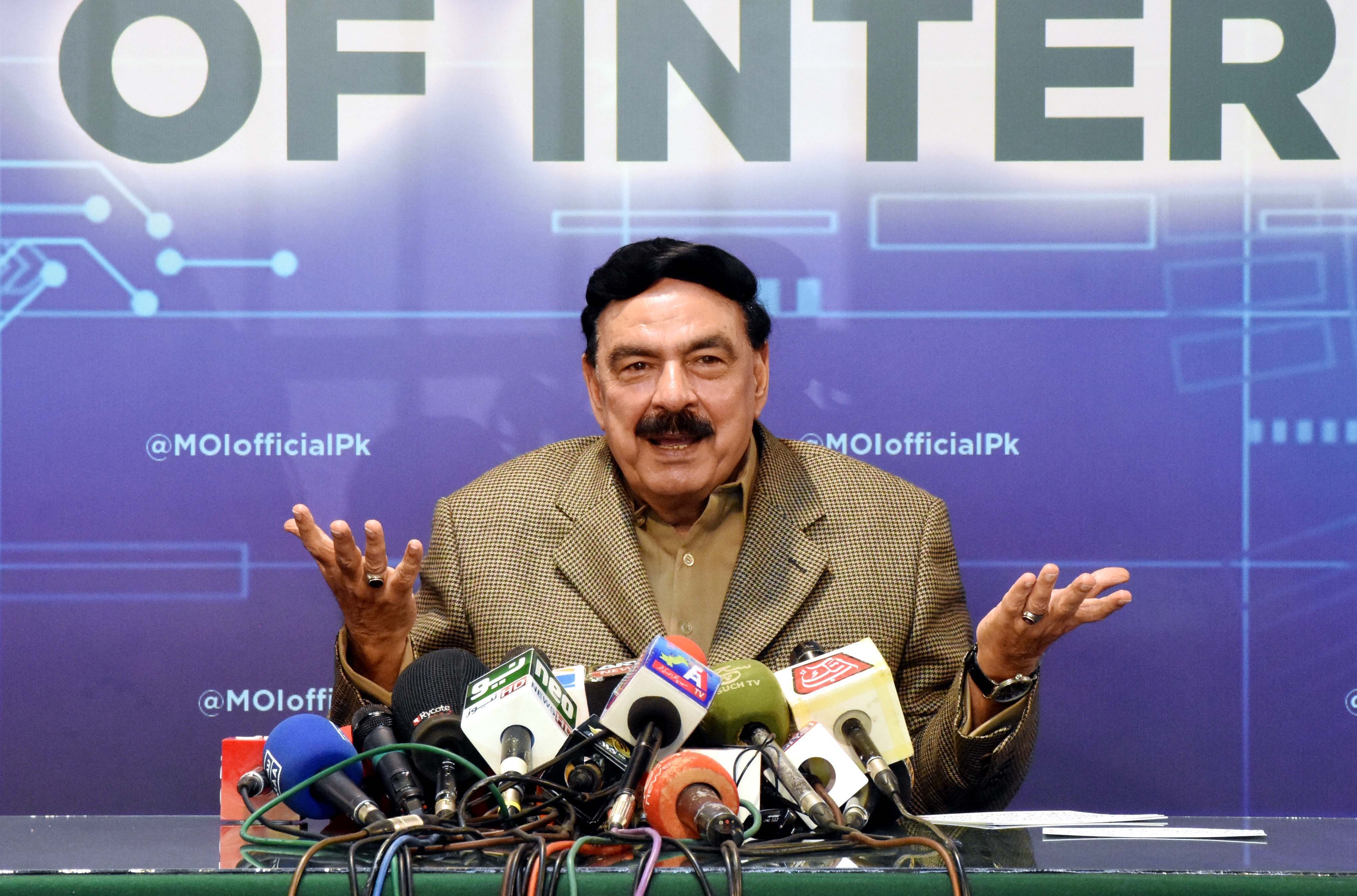 Pakistani Interior Minister Sheikh Rashid Ahmed addressing a press conference in Islamabad, Pakistan, on October 25, 2021. (PID Photo)